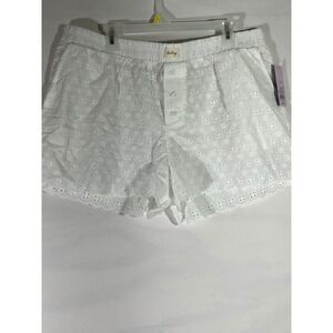 Wild Fable White Eyelet Cotton Shorts Women's XL Scalloped Hem Boxer Vibe Boho